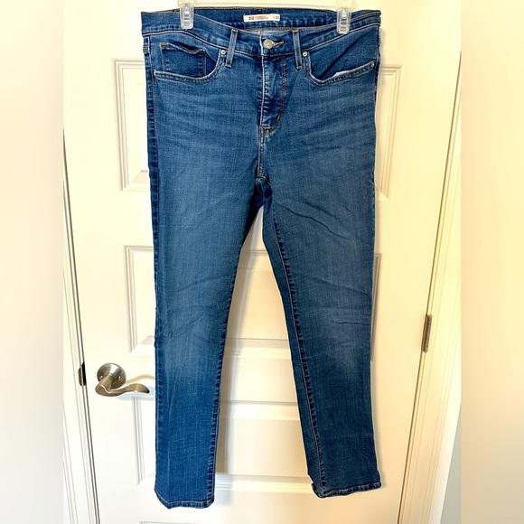 Levi’s 312 Shaping Slim Blue Wash Denim Skinny Jean Waist 30 Length 30 Womens - Picture 1 of 9